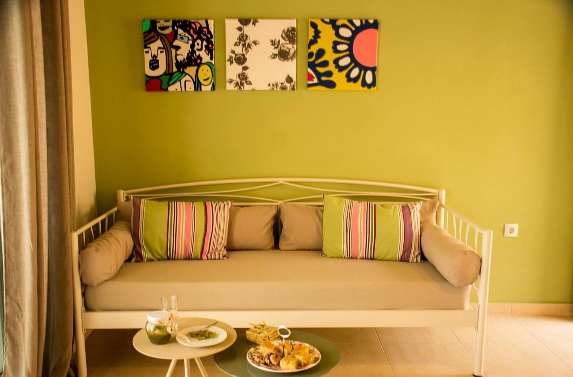 Agia  Aksos Suites Accessible Accommodation מראה חיצוני תמונה