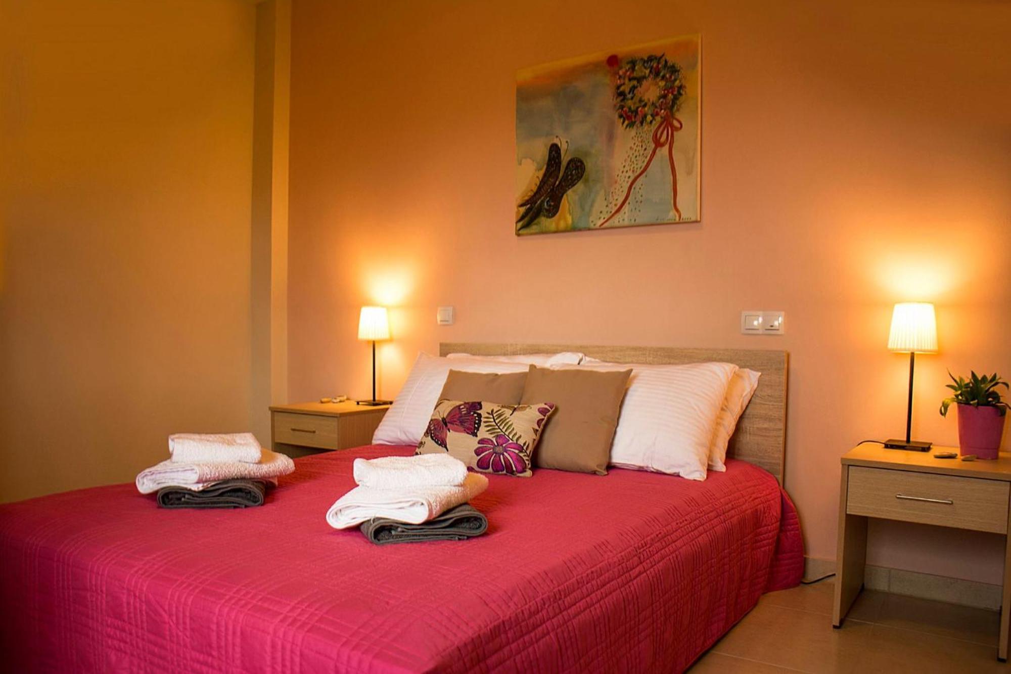 Agia  Aksos Suites Accessible Accommodation מראה חיצוני תמונה