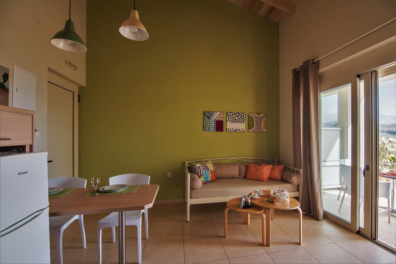 Agia  Aksos Suites Accessible Accommodation מראה חיצוני תמונה