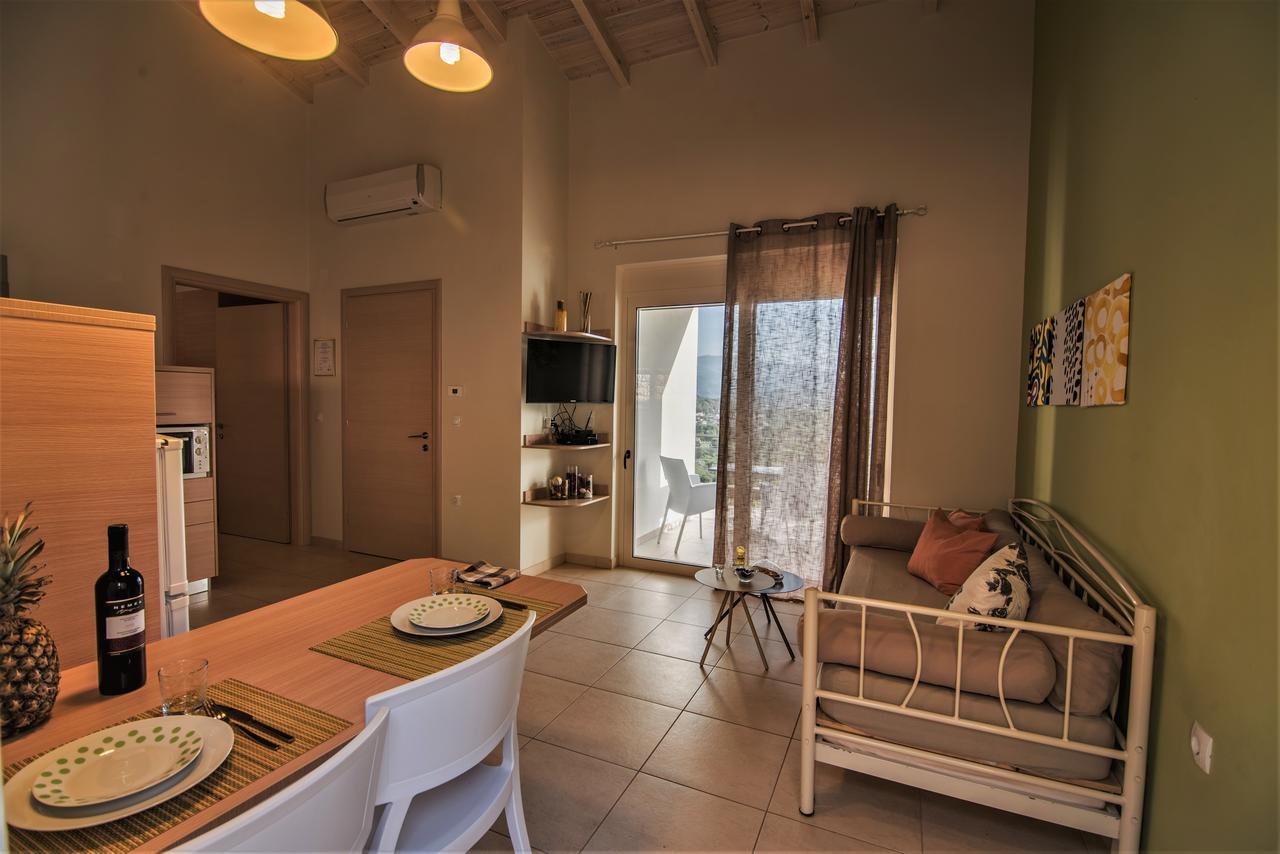 Agia  Aksos Suites Accessible Accommodation מראה חיצוני תמונה