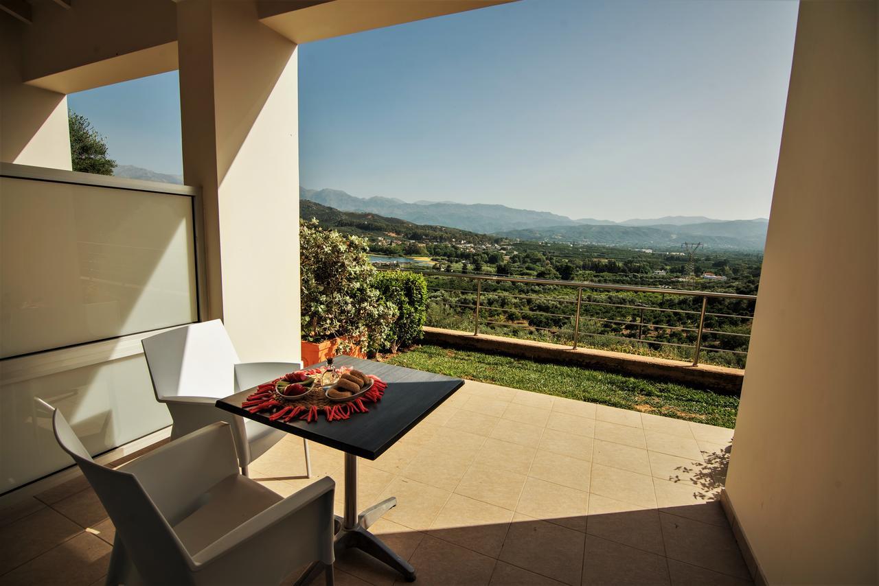 Agia  Aksos Suites Accessible Accommodation מראה חיצוני תמונה