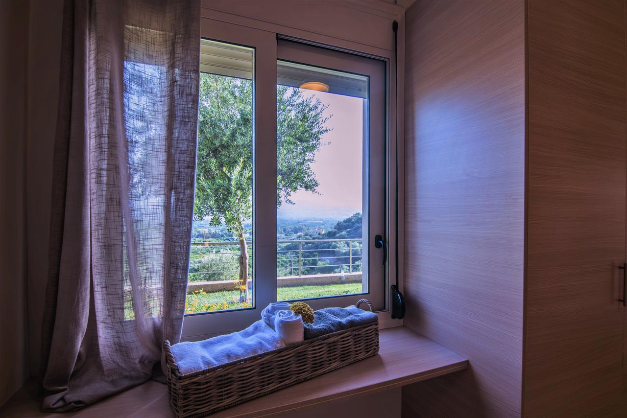 Agia  Aksos Suites Accessible Accommodation מראה חיצוני תמונה